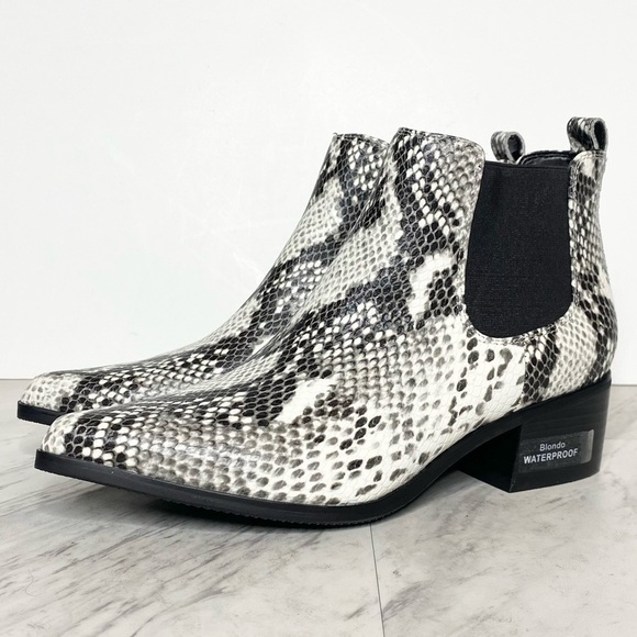 New! Blondo Emelia Chelsea Bootie - Picture 1 of 11